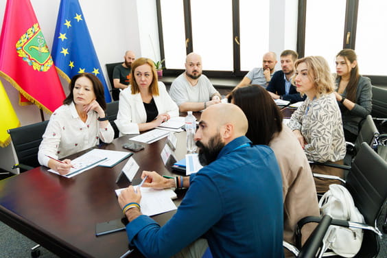 Харківська ОВА сприяє навчанню вчителів, психологів й соціальних педагогів в межах пілотного проєкту психосоціальної підтримки учасників освітнього процесу Харківська ОВА сприяє навчанню вчителів, психологів й соціальних педагогів в межах пілотного проєкту психосоціальної підтримки учасників освітнього процесу