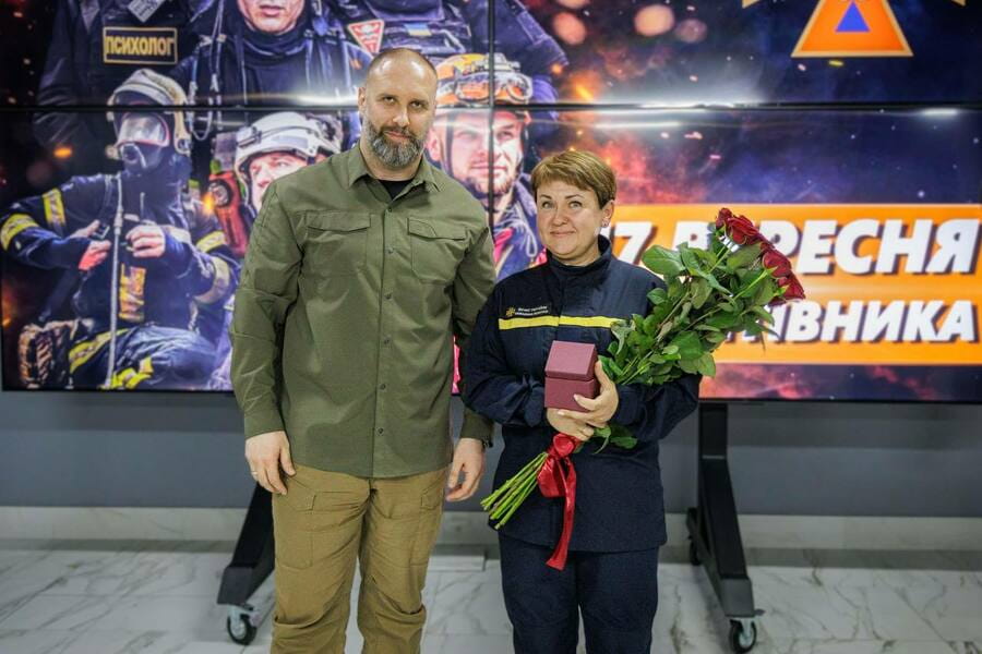 Олег Синєгубов відзначив рятівників Харківщини напередодні їхнього професійного свята