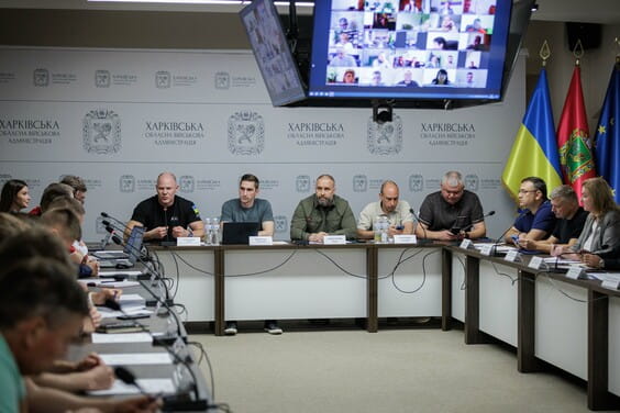 У Харківській ОВА обговорили питання зміцнення мобільного зв’язку та Інтернету на прифронтових територіях