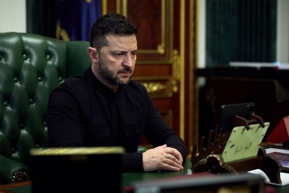 Відповідь на російський терор може бути лише одна: більше сили, ППО та тиску на Росію, щоб вони реально відповідали за все – звернення Президента Відповідь на російський терор може бути лише одна: більше сили, ППО та тиску на Росію, щоб вони реально відповідали за все – звернення Президента