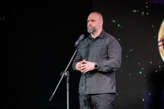 Олег Синєгубов привітав колектив ХНАТОБ ім. М. В. Лисенка із ювілеєм