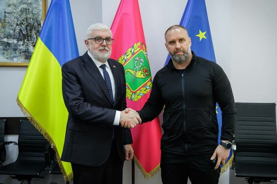 Олег Синєгубов зустрівся з Надзвичайним і Повноважним Послом Словацької Республіки в Україні Павлом Віздалом