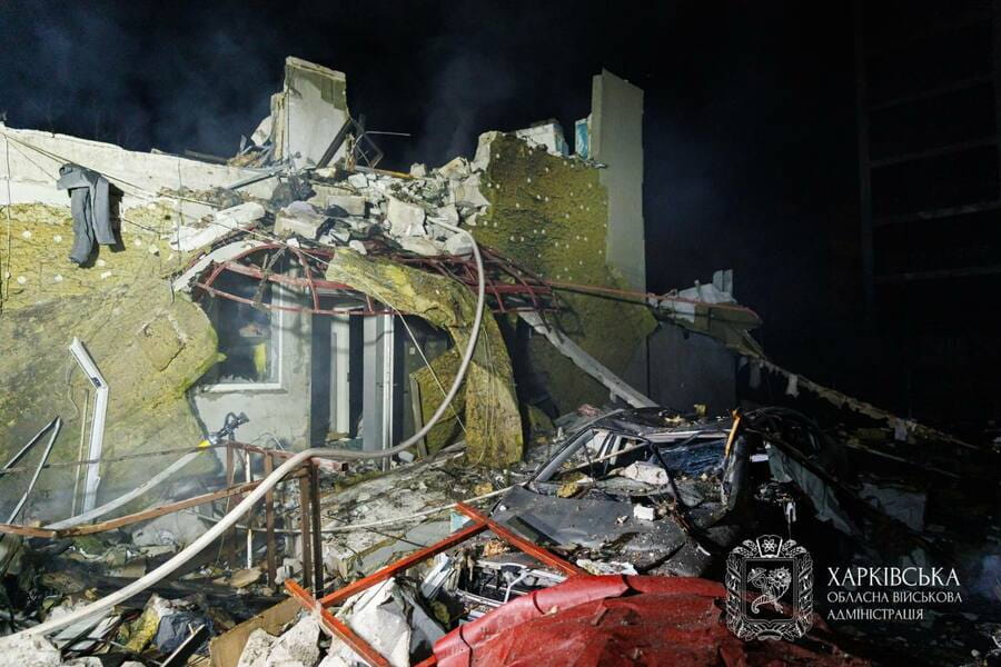 Ворог вкотре завдав масованого удару по житловій забудові Харкова