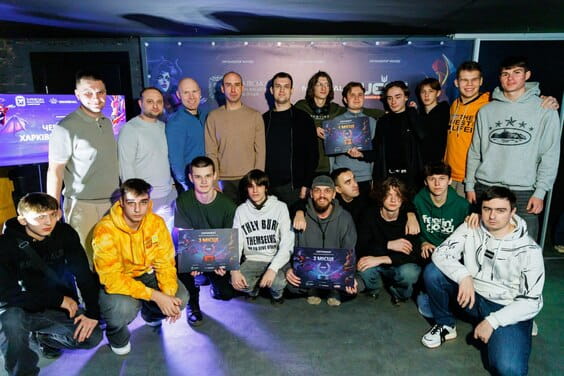 Харківська ОВА відзначила переможців обласних змагань з кіберспорту серед студентів