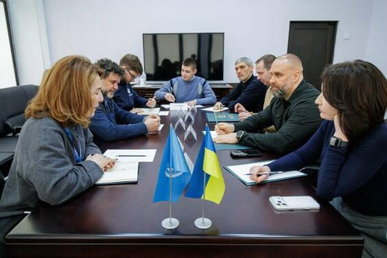 Олег Синєгубов провів робочу зустріч із головою Управління ООН з координації гуманітарних справ в Україні