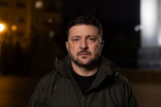 Потрібен реальний захист від російської історії божевілля, і зараз ми продовжимо роботу з усіма партнерами, щоб такий захист дійсно був – звернення Президента