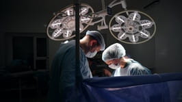 На прифронтовій Харківщині трансплантологи провели операцію, яка дала шанс на життя кільком людям