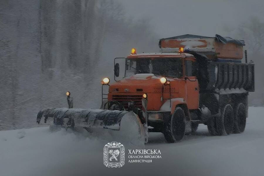 «Оперативно усуваємо наслідки негоди на автошляхах Харківщини», — Олег Синєгубов