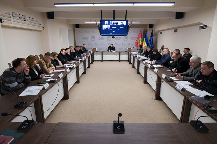 У ХОВА розглянули хід будівництва укриттів у школах Лозівського району