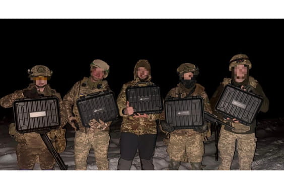 Харківська ОВА спільно з благодійниками передали чергову партію БпЛА українським воїнам