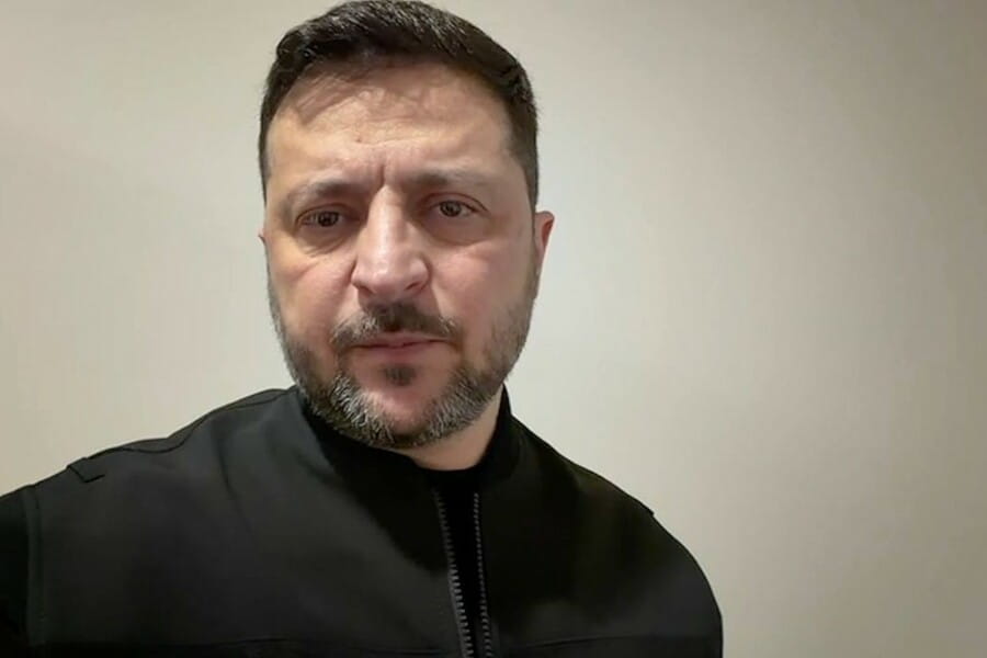 Вранці сталась технологічна аварія на мережі, зараз триває стабілізація та відновлення забезпечення людей – звернення Президента