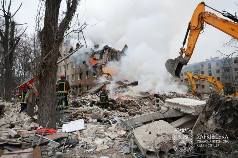 «Медики надають допомогу пораненим внаслідок російського ракетного удару по Харкову», – Олег Синєгубов