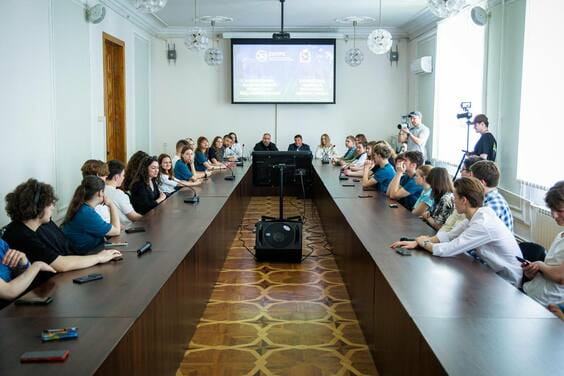 «Докладаємо максимум зусиль для збереження вищої школи, колективів та залучення молоді до вступу у ЗВО Харківщини», — Олег Синєгубов