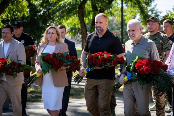 На Харківщині вшанували пам’ять захисників, які віддали свої життя за Незалежність України