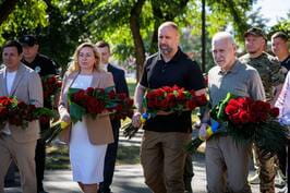 На Харківщині вшанували пам’ять захисників, які віддали свої життя за Незалежність України