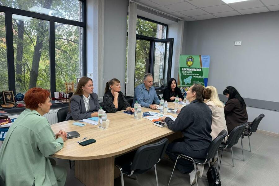 Харківська ОВА продовжує підтримку вразливих категорій населення у громадах регіону
