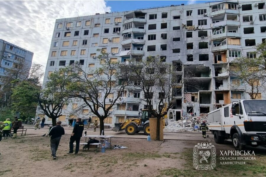 «У Салтівському районі з ранку тривають роботи з ліквідації наслідків ворожого удару», – Олег Синєгубов