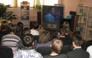 "Кіноурокі пам'яті" для старшокласників і акція "Георгіївська стрічка" пройдуть в Харківській області