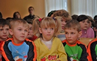Вихованці Зеленогайської школи-інтернату отримали подарунки від Святого Миколая