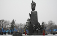 У Харкові в День Соборності поклали квіти до пам’ятника Тарасу Шевченку