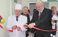 Ігор Шурма відкрив ПЛР-лабораторію в обласній клінічній інфекційній лікарні