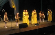 Колектив Дитячої школи мистецтв № 6 дав святковий концерт «Чарівний світ дитинства» в малому залі ХНАТОБ