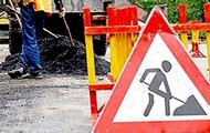 У 2011 році на ремонт доріг у Харківській області заплановано виділити 95 млн. грн. з державного бюджету. Валентин Дулуб