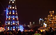 Близько 50 тисяч мешканців Харкова та області зустріли Новий рік на пл. Свободи (уточнено)
