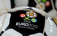 Випускників 2012 року не будуть призивати до збройних сил у зв’язку з Євро-2012