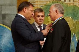 П’яти жителям регіону вручені відзнаки «Почесний громадянин Харківської області»