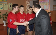 Більшовицька гімназія Первомайського району отримала спортивний інвентар