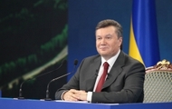 Почалася трансляція проекту «Діалог з країною», в якому Віктор Янукович у прямому ефірі відповість на запитання українців