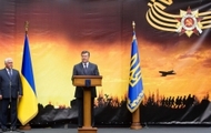 Для нас є справою честі встановлення імен всіх полеглих в боях за Україну. Віктор Янукович