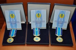 На Харківщині нагородили золотою медаллю Асамблеї народу Казахстану членів харківського об'єднання казахстанців «Бірлік»
