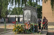 У смт Золочів відкрито пам’ятник воїнам-інтернаціоналістам