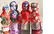У сувенірній лавці «Слобожанський сувенір» навчать виготовляти ляльок-берегинь