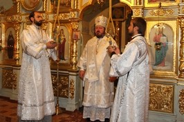 У Харкові відбулась літургія в пам'ять митрополита Никодима