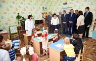 Михаил Добкин открыл дошкольное подразделение Сомовского УВК в Зачепиловском районе
