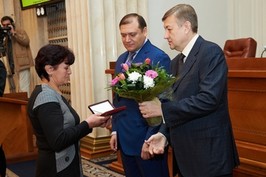 Михайло Добкін і Сергій Чернов вручили державні нагороди та відзнаки
