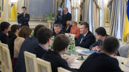 Всі винні у протиправних діях на Майдані повинні нести відповідальність. Віктор Янукович