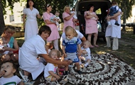 61 дитина евакуйована з Луганського дитячого будинку в Харків