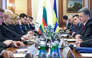 Президенти України і Литви підписали «дорожню карту» розвитку стратегічного партнерства
