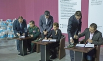 Марина Порошенко, Міністр оборони України та Координаційна Рада волонтерських організацій підписали Меморандум про співпрацю