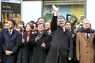 У Парижі Президент України взяв участь у Марші Єдності