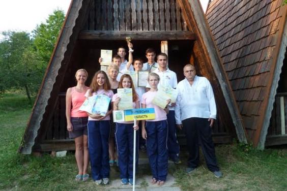 Юні туристи-краєзнавці Харківщини привезли нагороди з Всеукраїнських змагань у Закарпатті