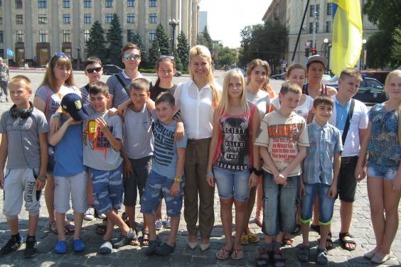 Діти із сімей учасників АТО вирушили на відпочинок до Румунії