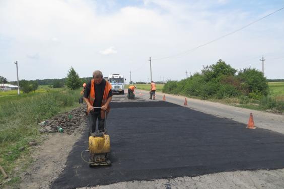 На ремонт доріг у Краснокутському районі планується спрямувати понад 2 млн грн