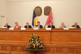 Пленарное заседание І сессии Харьковского областного совета VII созыва