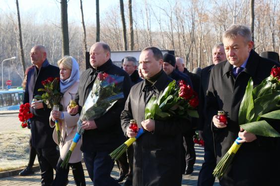 Харківщина вшановує пам'ять жертв Голодомору