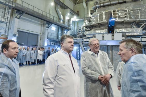 Петро Порошенко взяв участь у старті введення в експлуатацію «Джерела нейтронів»